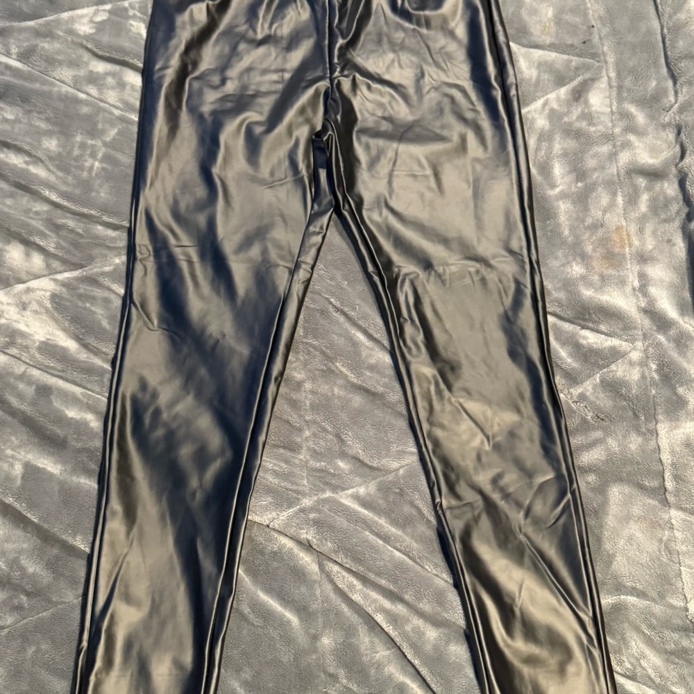Black Glossy Leggings with Stretchy Fit